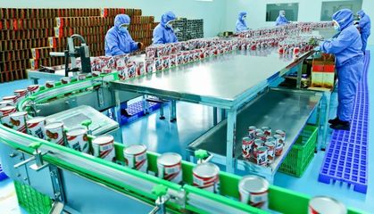 张掖临泽冬日特色产品加工忙 家居用品商贸正红火